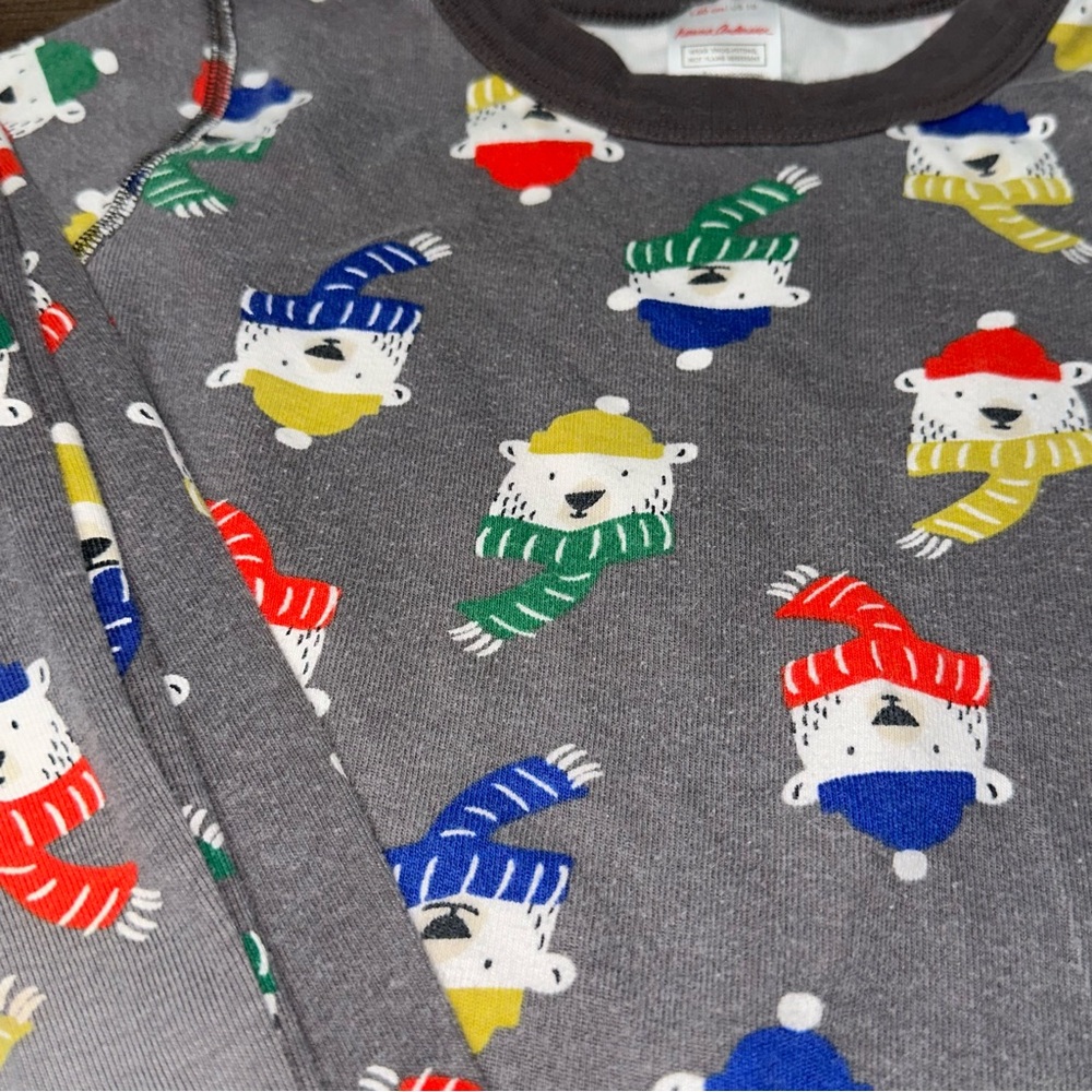 Hanna Andersson Christmas Long Johns - Picture 2 of 3
